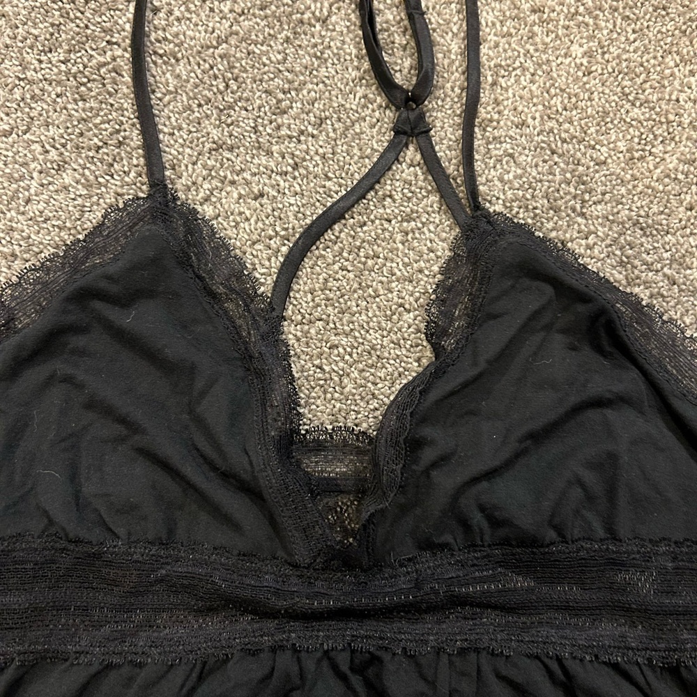 Delicate VS Intimates Top - Picture 2 of 4